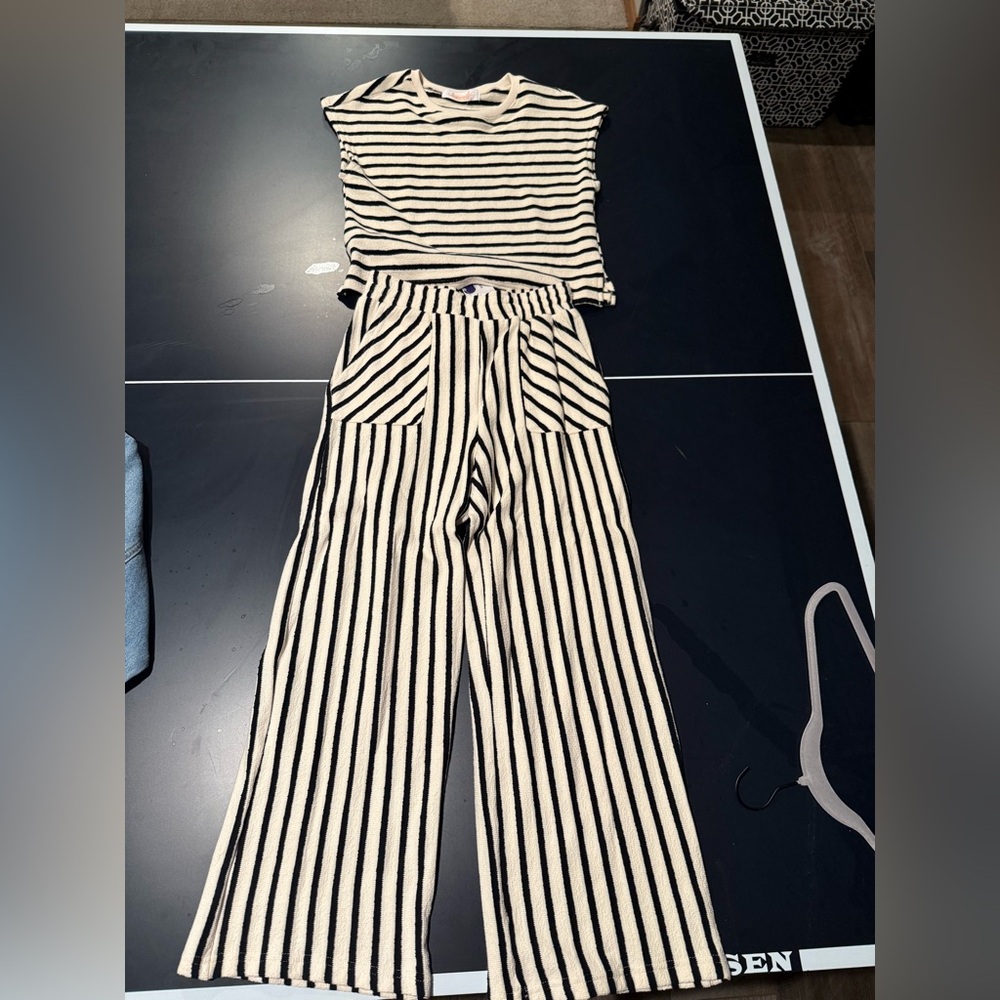 Striped Black and White Women's top and pants